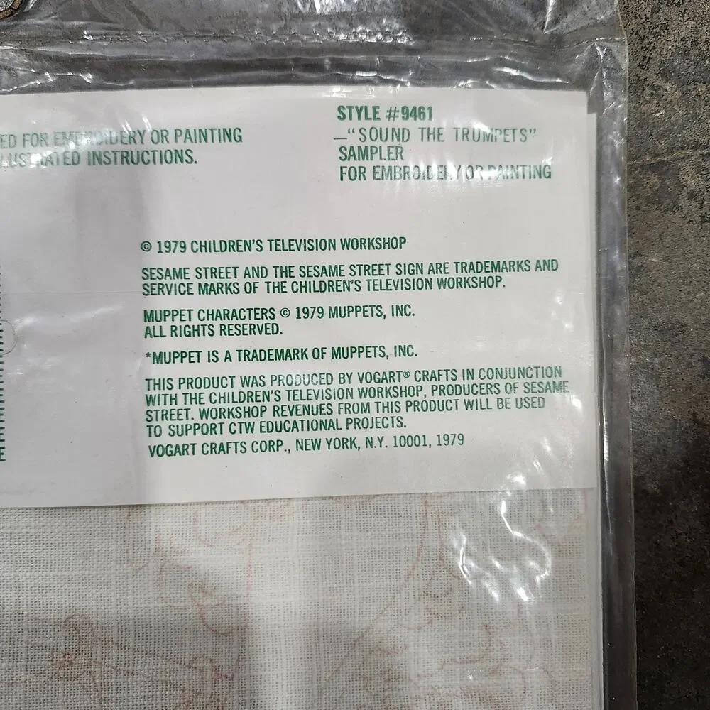 SESAME STREET Birth Announcement Vogart Crafts #9461 PAINT OR EMBROIDERY New